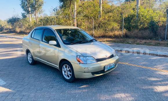 Comprar Usado Toyota Platz Other Carro em Beira em Sofala Comprar Usado Toyota Platz Other Carro em Beira em Sofala