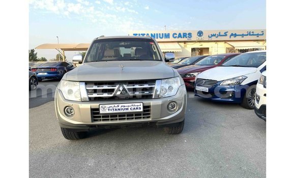 Comprar Importar Mitsubishi Pajero De outros Carro em Import - Dubai em Cabo Delgado Comprar Importar Mitsubishi Pajero De outros Carro em Import - Dubai em Cabo Delgado