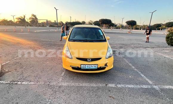 Comprar Usado Honda Fit Other Carro em Beira em Sofala