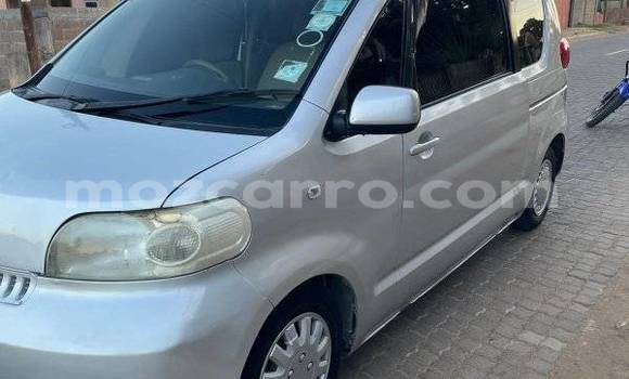 Comprar Usado Toyota Porte Other Carro em Beira em Sofala Comprar Usado Toyota Porte Other Carro em Beira em Sofala