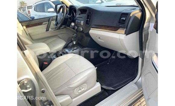 Comprar Importar Mitsubishi Pajero De outros Carro em Import - Dubai em Cabo Delgado Comprar Importar Mitsubishi Pajero De outros Carro em Import - Dubai em Cabo Delgado