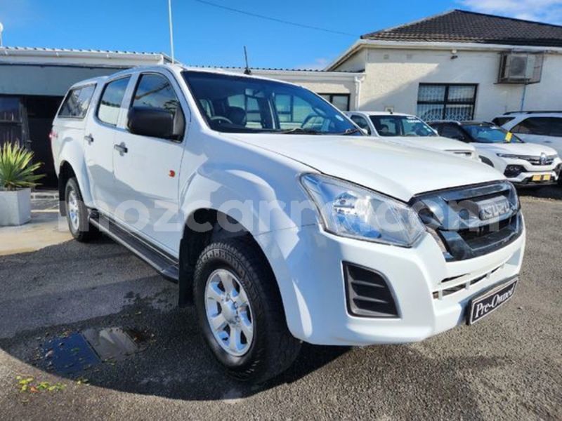 Big with watermark isuzu kb maputo maputo 39188