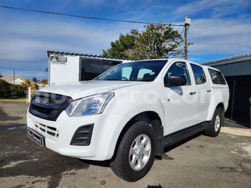 Big with watermark isuzu kb maputo maputo 39188