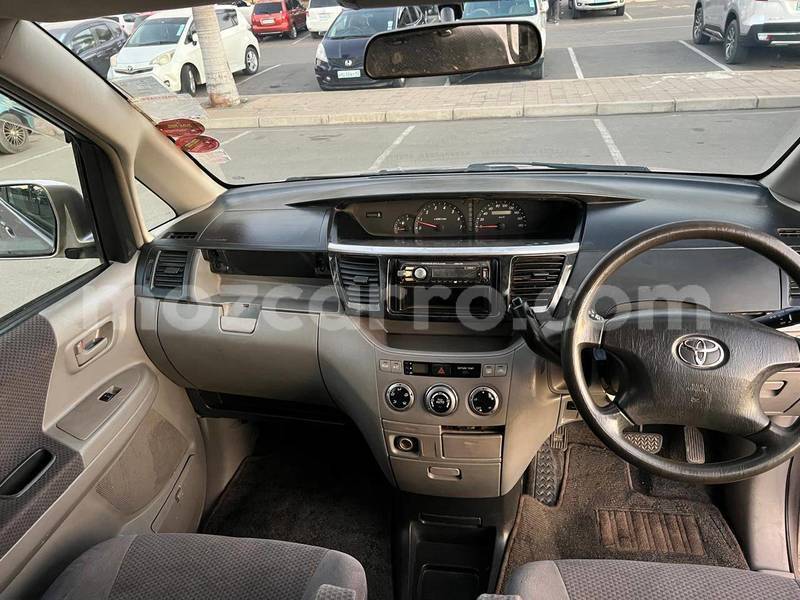 Big with watermark toyota voxy sofala beira 39196