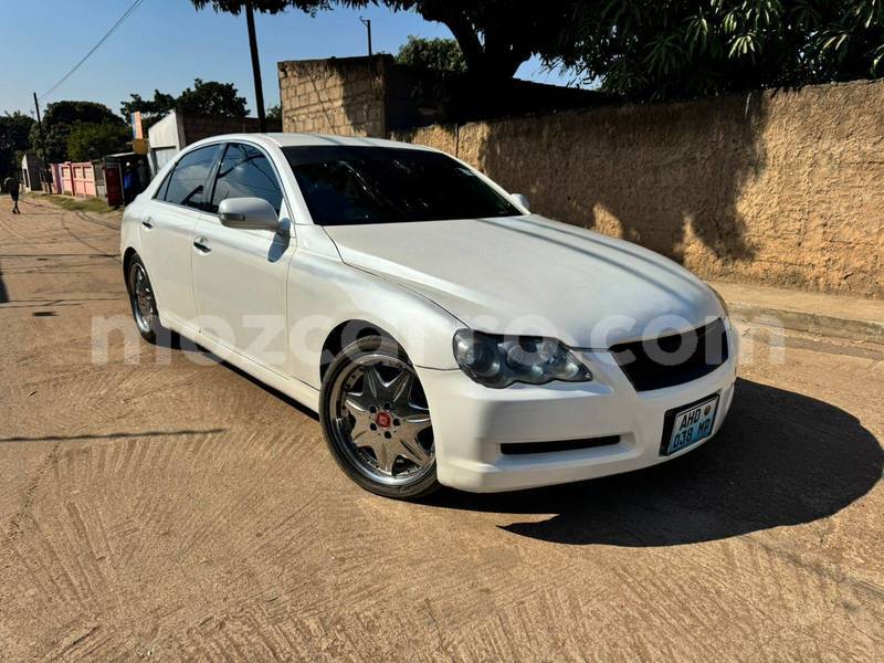 Big with watermark toyota mark x sofala beira 39200