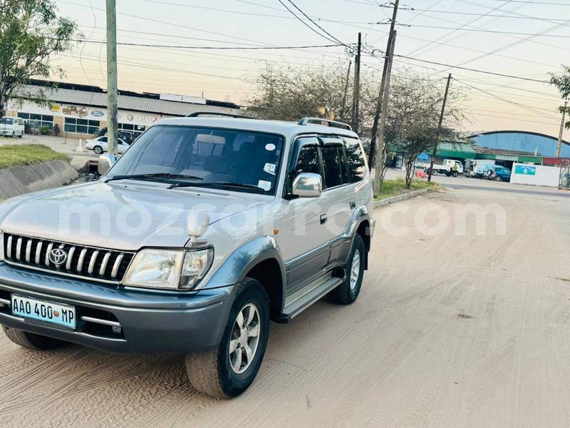 Big with watermark toyota prado sofala beira 39204