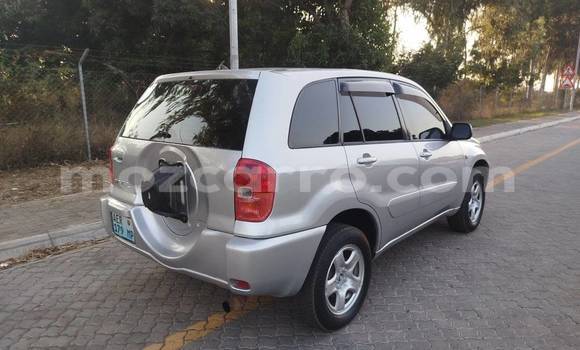 Comprar Usado Toyota RAV4 Other Carro em Beira em Sofala Comprar Usado Toyota RAV4 Other Carro em Beira em Sofala