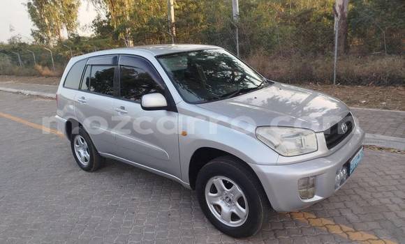Comprar Usado Toyota RAV4 Other Carro em Beira em Sofala Comprar Usado Toyota RAV4 Other Carro em Beira em Sofala