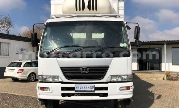 Comprar Usado Nissan UD Branco Caminhão em Maputo em Maputo Comprar Usado Nissan UD Branco Caminhão em Maputo em Maputo