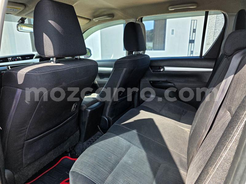 Big with watermark toyota hilux maputo maputo 39220