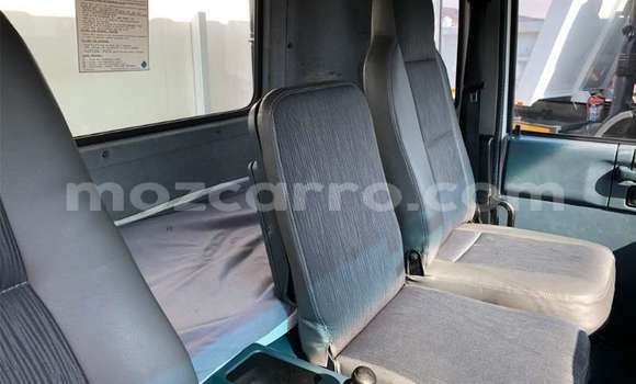 Comprar Usado Nissan UD Branco Caminhão em Maputo em Maputo Comprar Usado Nissan UD Branco Caminhão em Maputo em Maputo