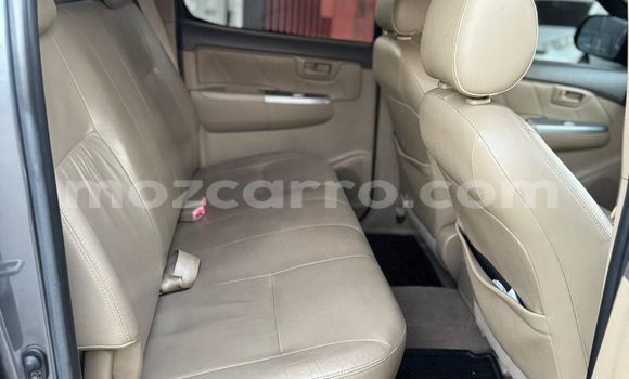 Tenga Tsaru Toyota Hilux Zvimwe Mota in Maputo in Maputo Tenga Tsaru Toyota Hilux Zvimwe Mota in Maputo in Maputo