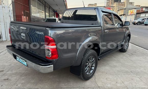 Tenga Tsaru Toyota Hilux Zvimwe Mota in Maputo in Maputo Tenga Tsaru Toyota Hilux Zvimwe Mota in Maputo in Maputo