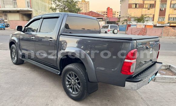 Tenga Tsaru Toyota Hilux Zvimwe Mota in Maputo in Maputo Tenga Tsaru Toyota Hilux Zvimwe Mota in Maputo in Maputo