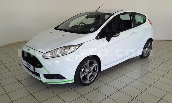 Buy Used Ford Fiesta ST White Car in Maputo in Maputo Buy Used Ford Fiesta ST White Car in Maputo in Maputo