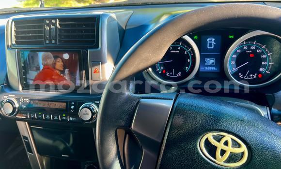 Nunua Ilio tumika Toyota Land Cruiser Prado Nyeusi Gari ndani ya Maputo nchini Maputo Nunua Ilio tumika Toyota Land Cruiser Prado Nyeusi Gari ndani ya Maputo nchini Maputo