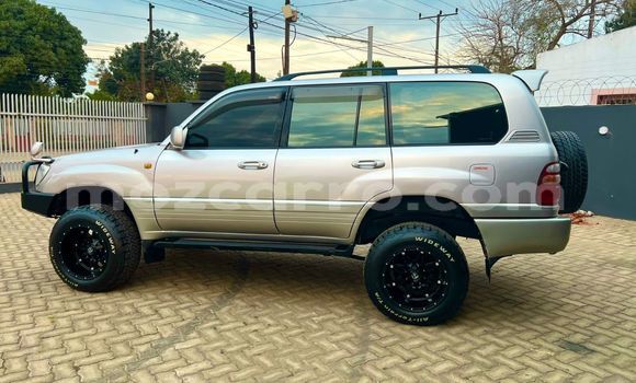 Nunua Ilio tumika Toyota Land Cruiser Nyingine Gari ndani ya Maputo nchini Maputo Nunua Ilio tumika Toyota Land Cruiser Nyingine Gari ndani ya Maputo nchini Maputo