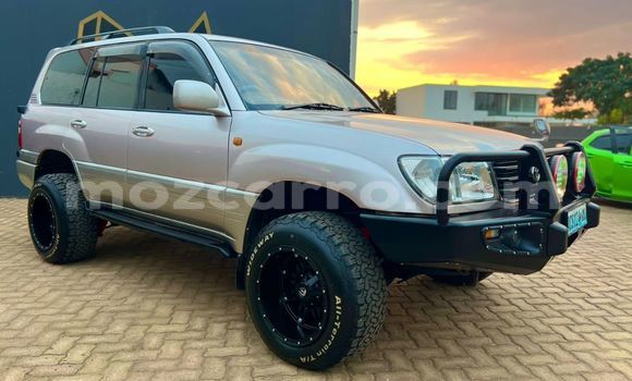 Nunua Ilio tumika Toyota Land Cruiser Nyingine Gari ndani ya Maputo nchini Maputo Nunua Ilio tumika Toyota Land Cruiser Nyingine Gari ndani ya Maputo nchini Maputo