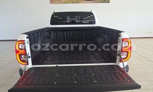 Comprar Usado Toyota Hilux Branco Carro em Maputo em Maputo Comprar Usado Toyota Hilux Branco Carro em Maputo em Maputo