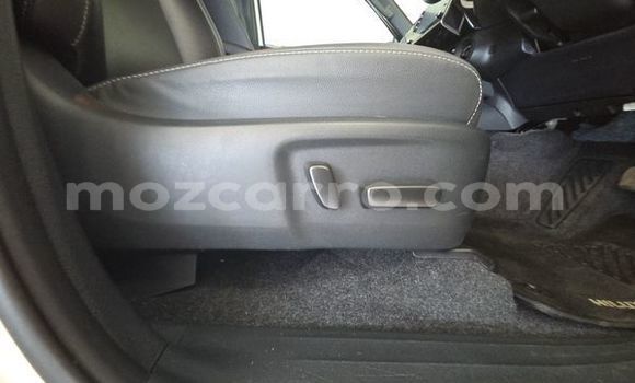 Comprar Usado Toyota Hilux Branco Carro em Maputo em Maputo Comprar Usado Toyota Hilux Branco Carro em Maputo em Maputo