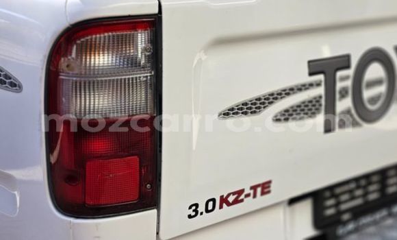 Buy Used Toyota Hilux White Car in Maputo in Maputo Buy Used Toyota Hilux White Car in Maputo in Maputo