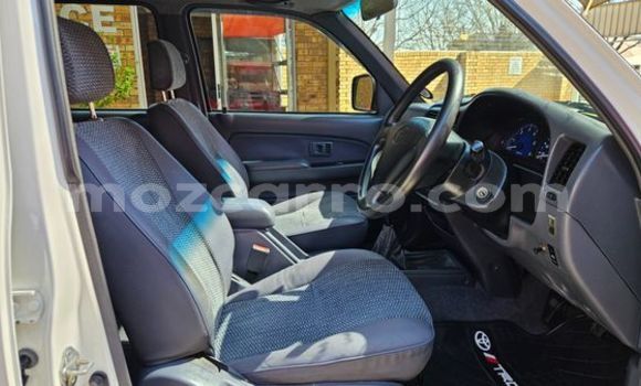 Buy Used Toyota Hilux White Car in Maputo in Maputo Buy Used Toyota Hilux White Car in Maputo in Maputo