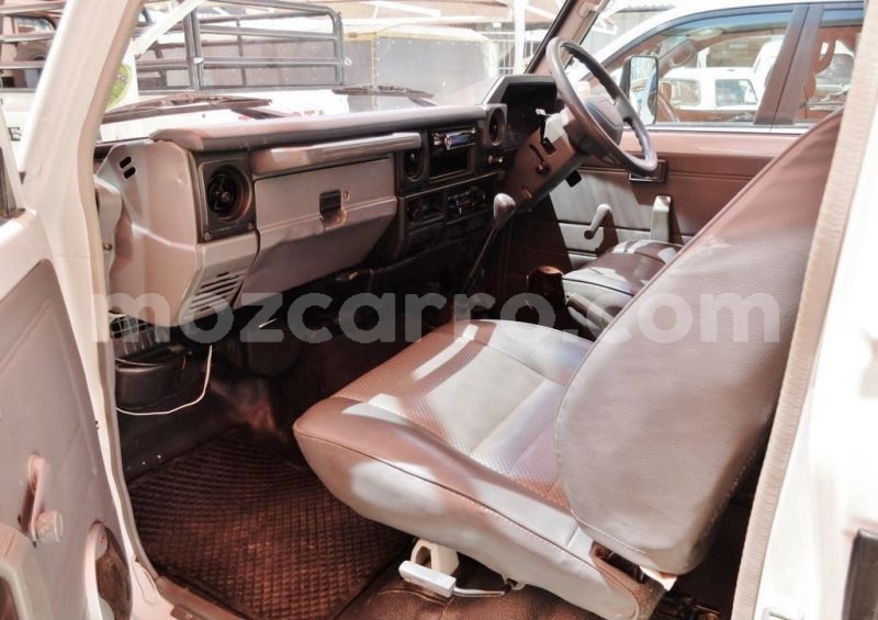 Big with watermark toyota land cruiser maputo maputo 39282
