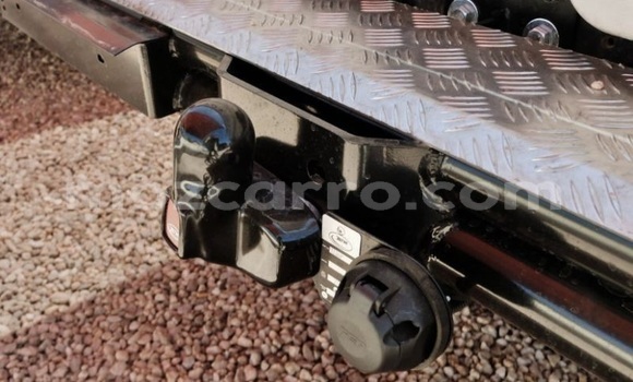 Nunua Ilio tumika Toyota Land Cruiser Nyeupe Gari ndani ya Maputo nchini Maputo Nunua Ilio tumika Toyota Land Cruiser Nyeupe Gari ndani ya Maputo nchini Maputo