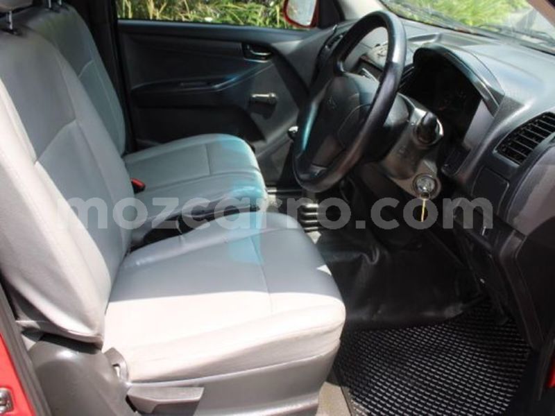 Big with watermark isuzu kb maputo maputo 39283