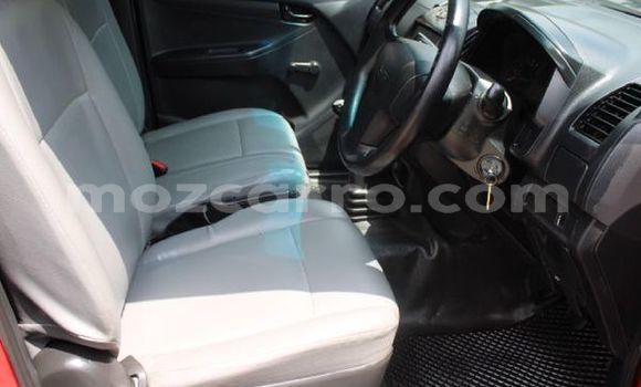 Buy Used Isuzu KB Red Car in Maputo in Maputo Buy Used Isuzu KB Red Car in Maputo in Maputo