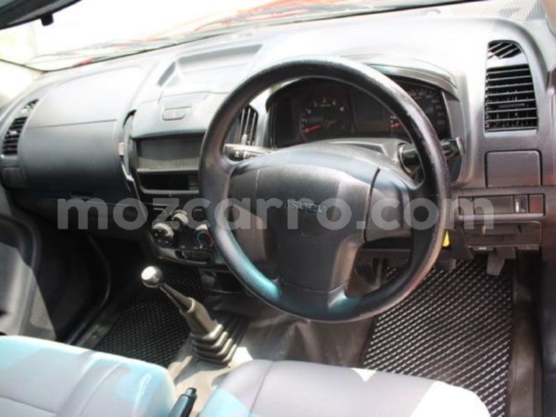 Big with watermark isuzu kb maputo maputo 39283