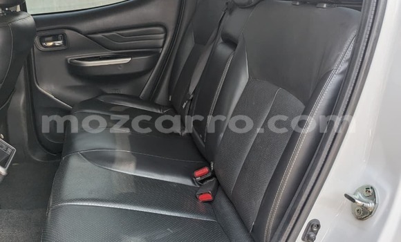 Tenga Tsaru Mitsubishi Triton Chena Mota in Maputo in Maputo Tenga Tsaru Mitsubishi Triton Chena Mota in Maputo in Maputo