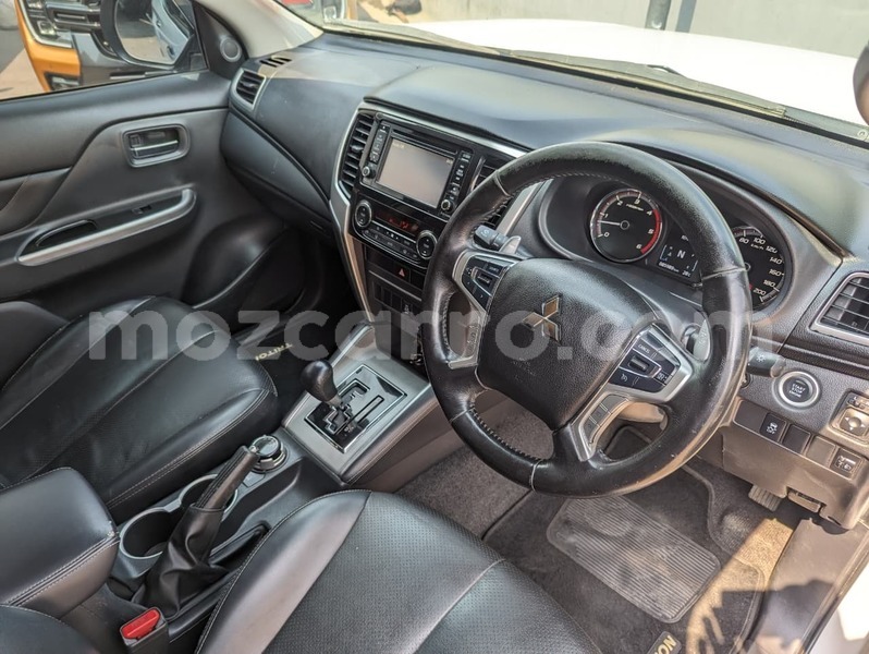 Big with watermark mitsubishi triton maputo maputo 39289