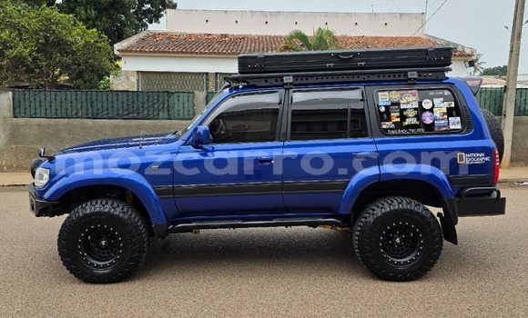 Comprar Usado Toyota Land Cruiser Azul Carro em Maputo em Maputo Comprar Usado Toyota Land Cruiser Azul Carro em Maputo em Maputo