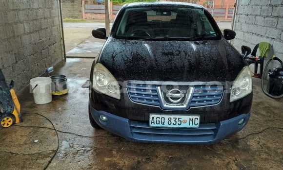 Tenga Tsaru Nissan Dualis Nhema Mota in Maputo in Maputo