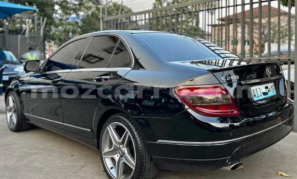 Comprar Usado Mercedes-Benz C-Classe Preto Carro em Maputo em Maputo Comprar Usado Mercedes-Benz C-Classe Preto Carro em Maputo em Maputo