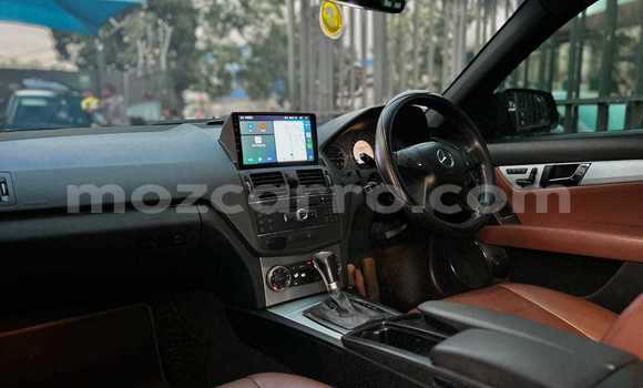 Comprar Usado Mercedes-Benz C-Classe Preto Carro em Maputo em Maputo Comprar Usado Mercedes-Benz C-Classe Preto Carro em Maputo em Maputo