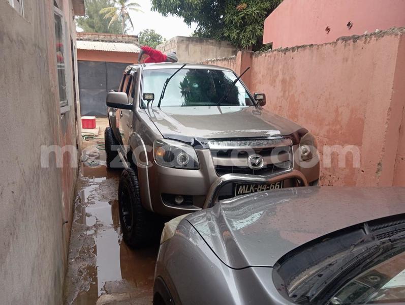 Big with watermark mazda bt 50 maputo maputo 39310