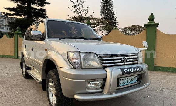 Comprar Usado Toyota Land Cruiser Prado De outros Carro em Maputo em Maputo Comprar Usado Toyota Land Cruiser Prado De outros Carro em Maputo em Maputo