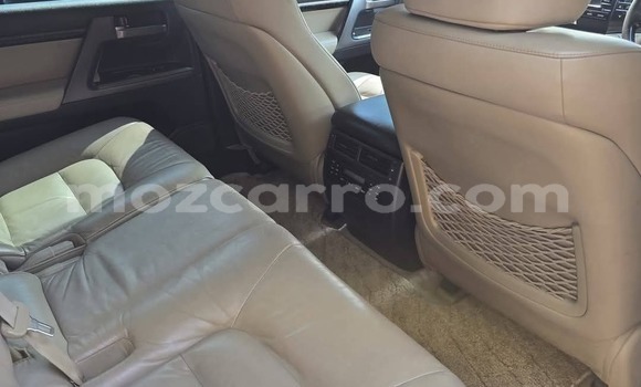 Buy Used Toyota Land Cruiser Black Car in Maputo in Maputo Buy Used Toyota Land Cruiser Black Car in Maputo in Maputo