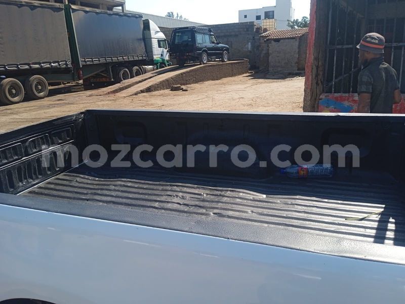 Big with watermark mitsubishi triton maputo maputo 39318