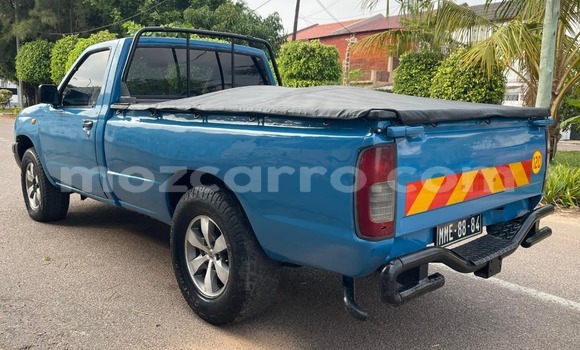 Buy Used Nissan Hardbody Blue Car in Maputo in Maputo Buy Used Nissan Hardbody Blue Car in Maputo in Maputo