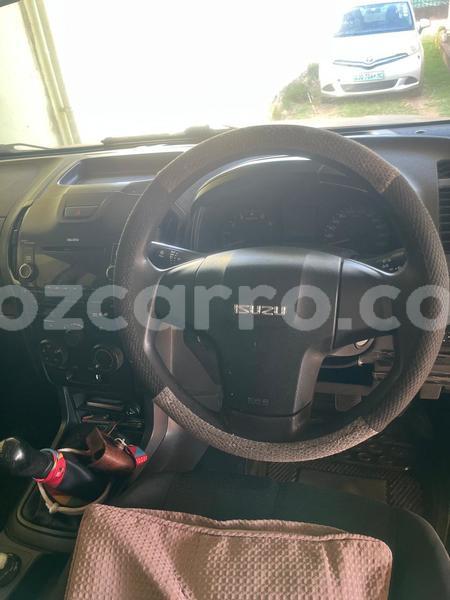 Big with watermark isuzu kb maputo maputo 39332