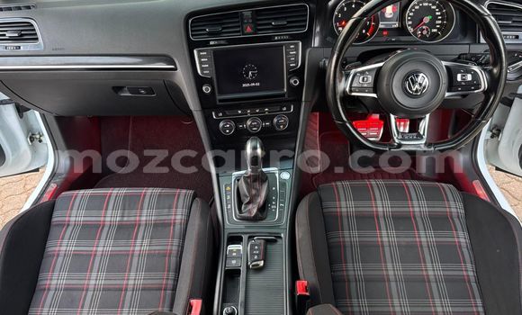 Buy Used Volkswagen Golf White Car in Maputo in Maputo Buy Used Volkswagen Golf White Car in Maputo in Maputo