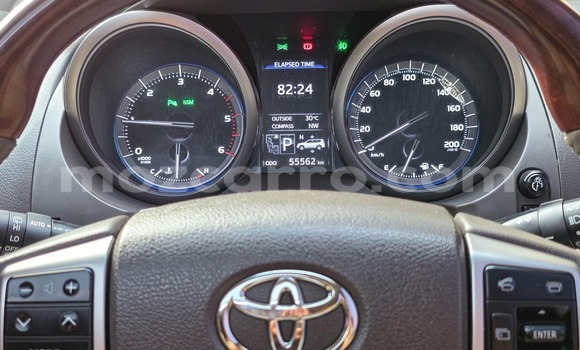 Buy Used Toyota Land Cruiser Prado White Car in Maputo in Maputo Buy Used Toyota Land Cruiser Prado White Car in Maputo in Maputo