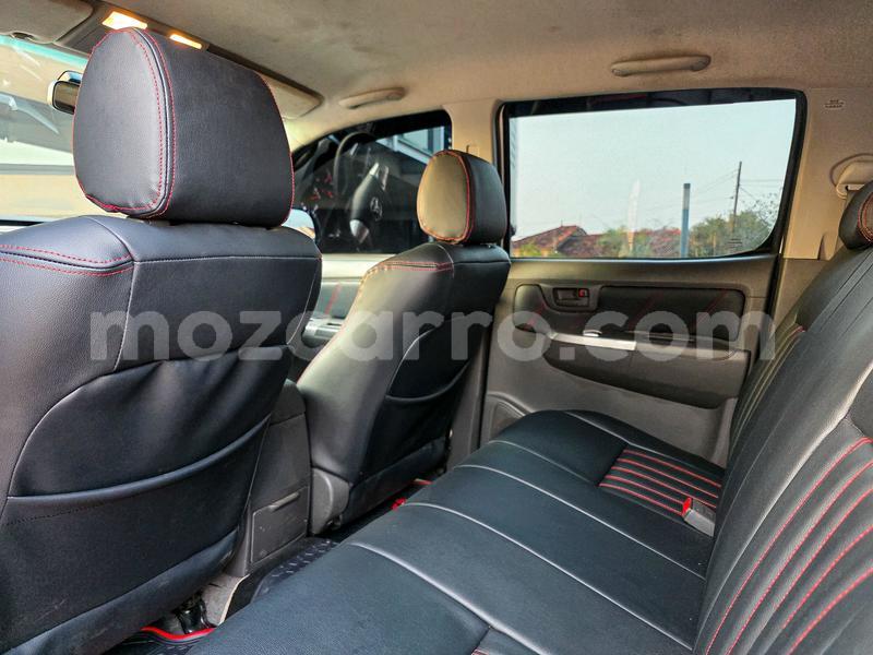 Big with watermark toyota hilux maputo maputo 39354