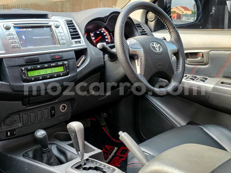Big with watermark toyota hilux maputo maputo 39354