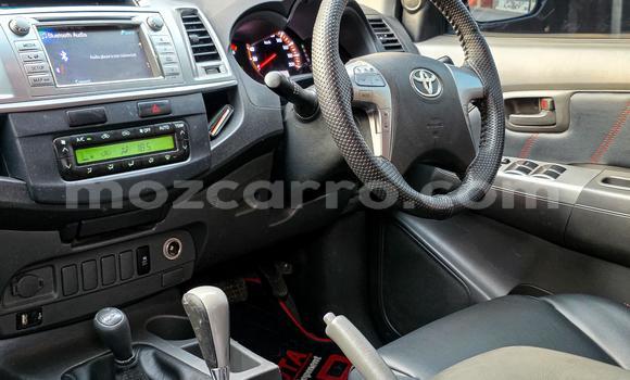 Tenga Tsaru Toyota Hilux Chena Mota in Maputo in Maputo Tenga Tsaru Toyota Hilux Chena Mota in Maputo in Maputo