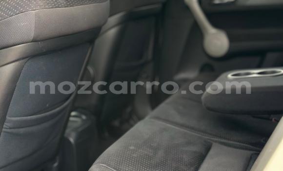 Nunua Ilio tumika Honda CR-V Nyeupe Gari ndani ya Maputo nchini Maputo Nunua Ilio tumika Honda CR-V Nyeupe Gari ndani ya Maputo nchini Maputo