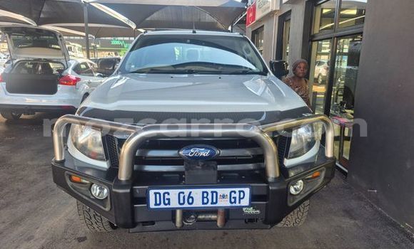 Comprar Usado Ford Ranger Branco Carro em Maputo em Maputo Comprar Usado Ford Ranger Branco Carro em Maputo em Maputo